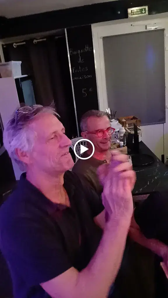 Les 3 Cailloux pub/restaurant_Gurgy_slider_image_2