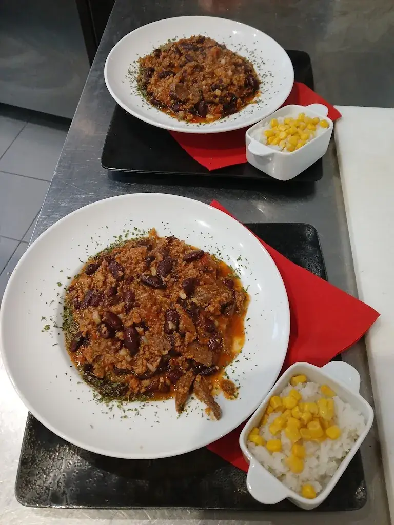 Les 3 Cailloux pub/restaurant_Gurgy_slider_image_3