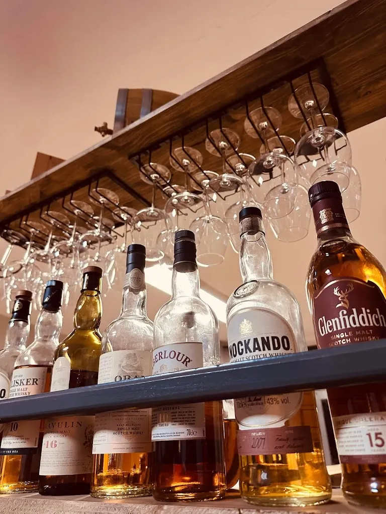 Antre des gastronomes restaurant in Guérigny