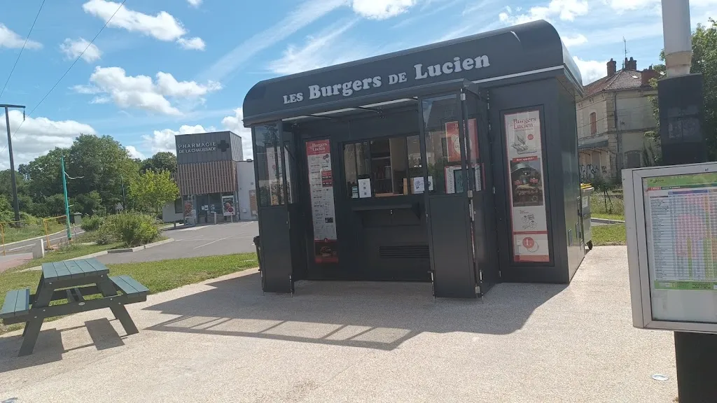 Les Burgers de Lucien - Guérigny restaurant in Guérigny