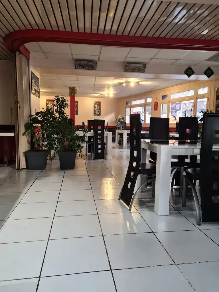 Vina Wok restaurant in Gueugnon