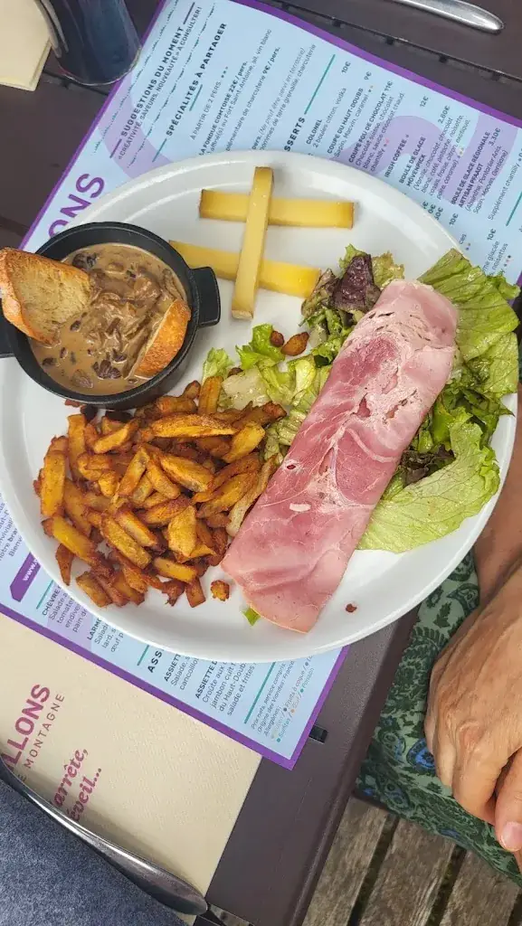 La Flo_Restaurant Les Papillons - Brasserie De Montagne_Pontarlier_review