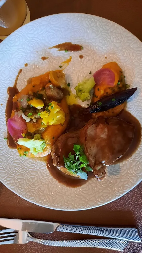 patrick dumoussaud_La Parenthèse_Pontarlier_review