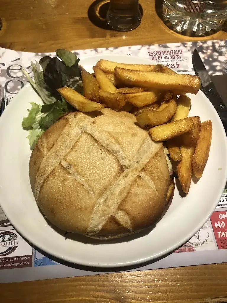 Neegy Zomzom_Au Palet Du Roy_Pontarlier_review