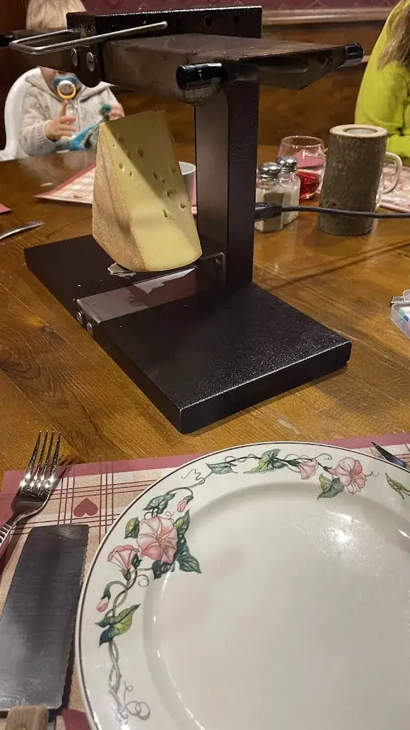 Said Hatouchi_La Taverne Comtoise_Métabief_review