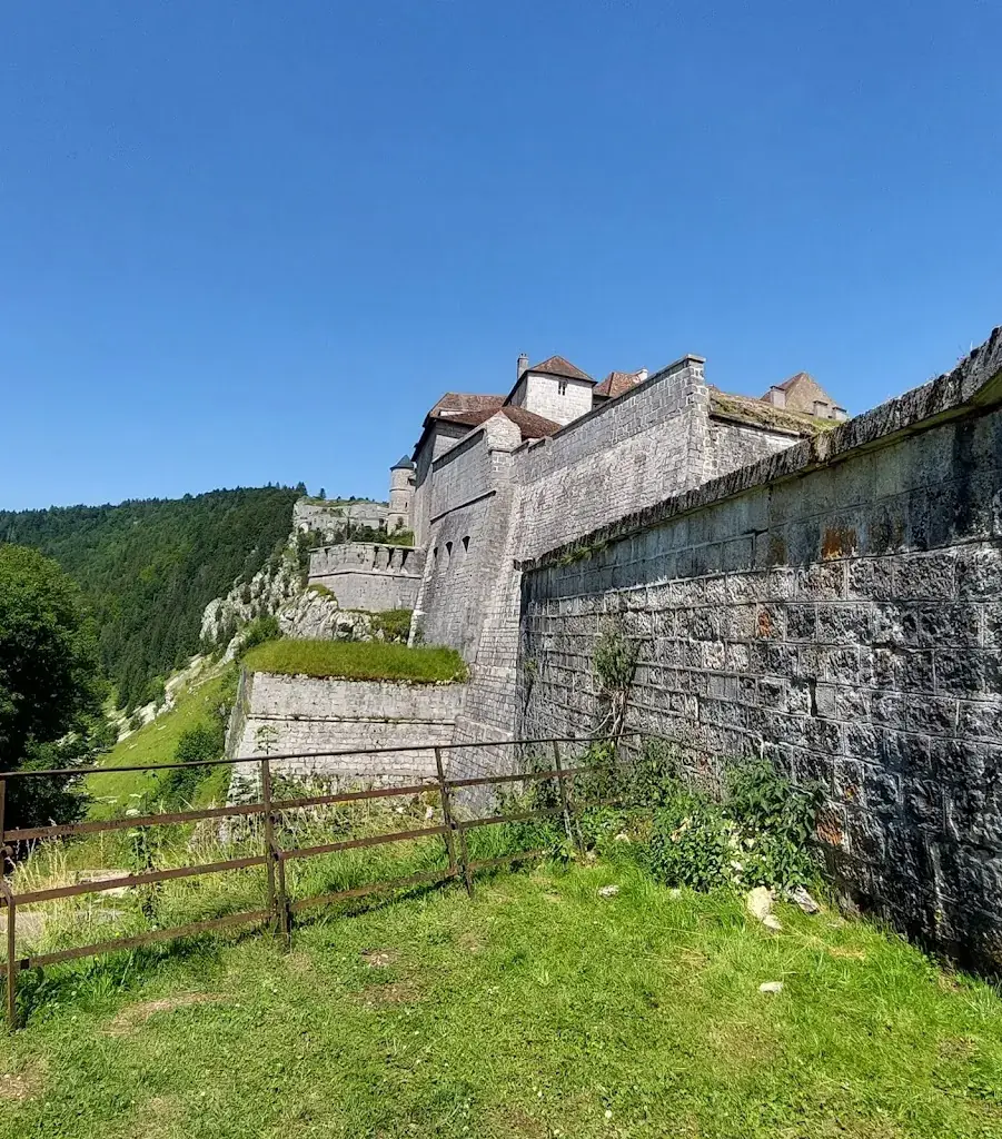 Chalet du Nid d'Aigle_Cluse-et-Mijoux_slider_image_3