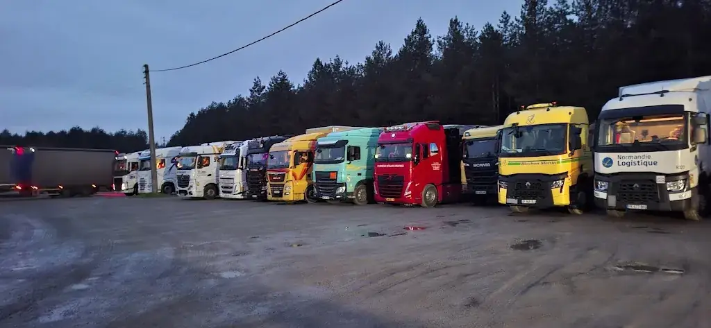 Peet Roosendaal_LE SAINT JEAN_Saint-Jean-de-la-Motte_review