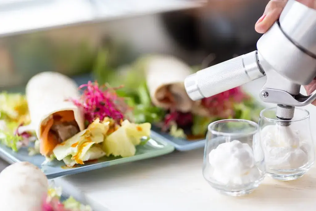 La Table de Pierre Bourée_Gevrey-Chambertin_slider_image_2