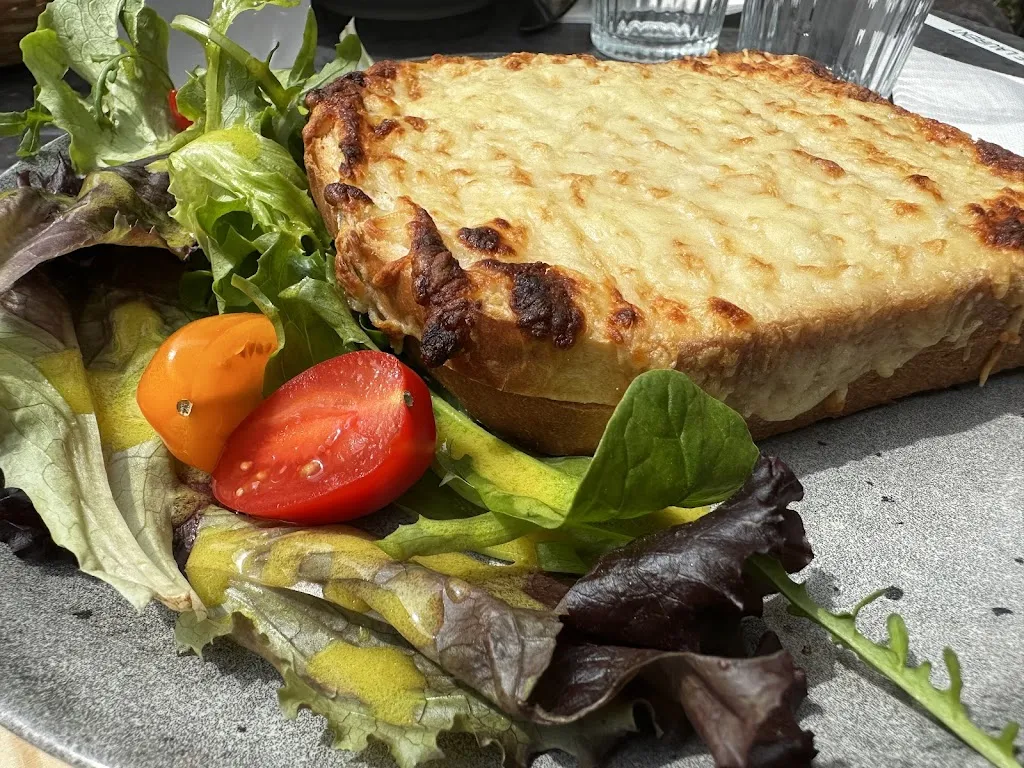 Daisy de Santiago_Le Tue - Chien_Gevrey-Chambertin_review