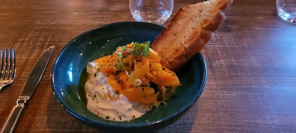 Bistro Lucien_Gevrey-Chambertin_slider_image_3