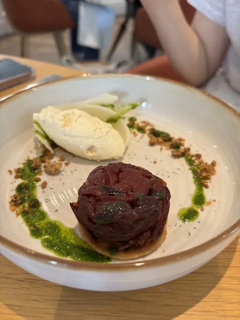 Le Millésime_Chambolle-Musigny_slider_image_2