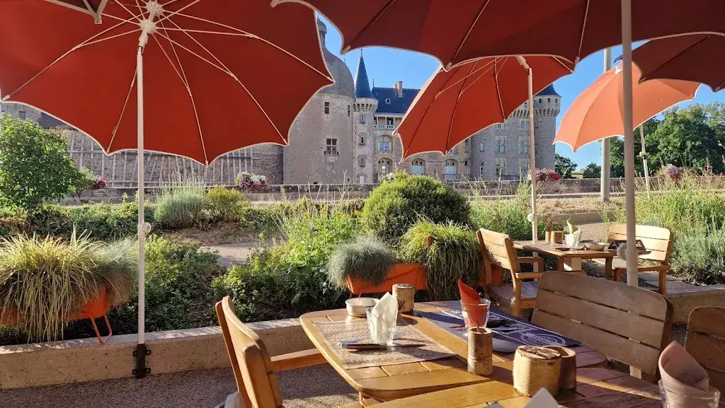 La belle epoque Restaurant in Clayette