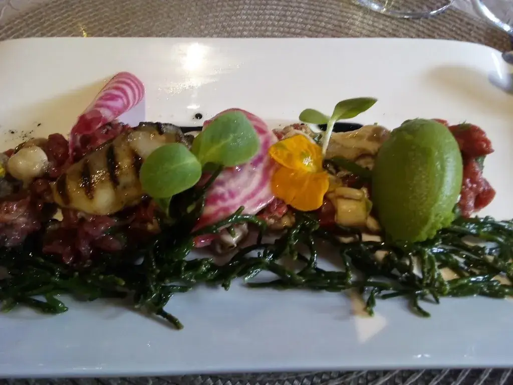 Menu_Le Dauphin_Breuil-en-Auge_immagine_7