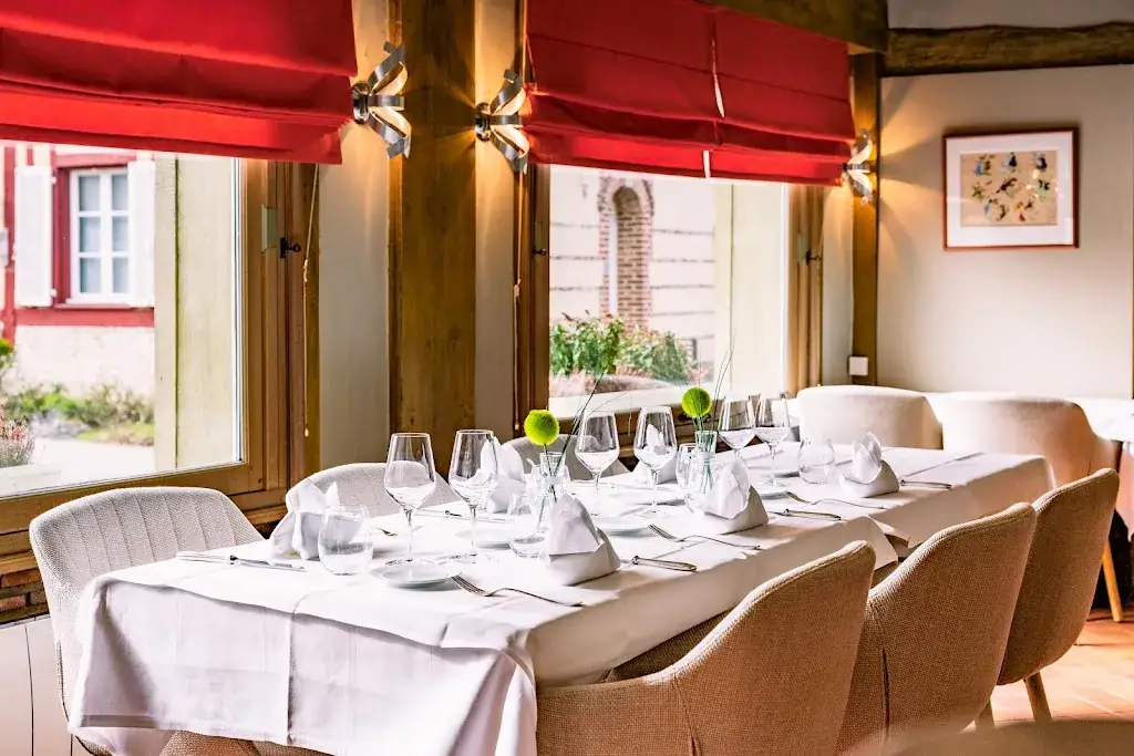 Le Dauphin_Breuil-en-Auge_slider_image_1