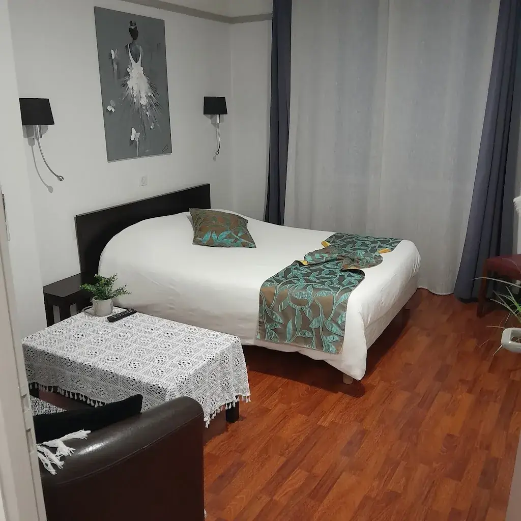 elodie planchon_Hôtel restaurant Le Ponceau_Beaurepaire_review