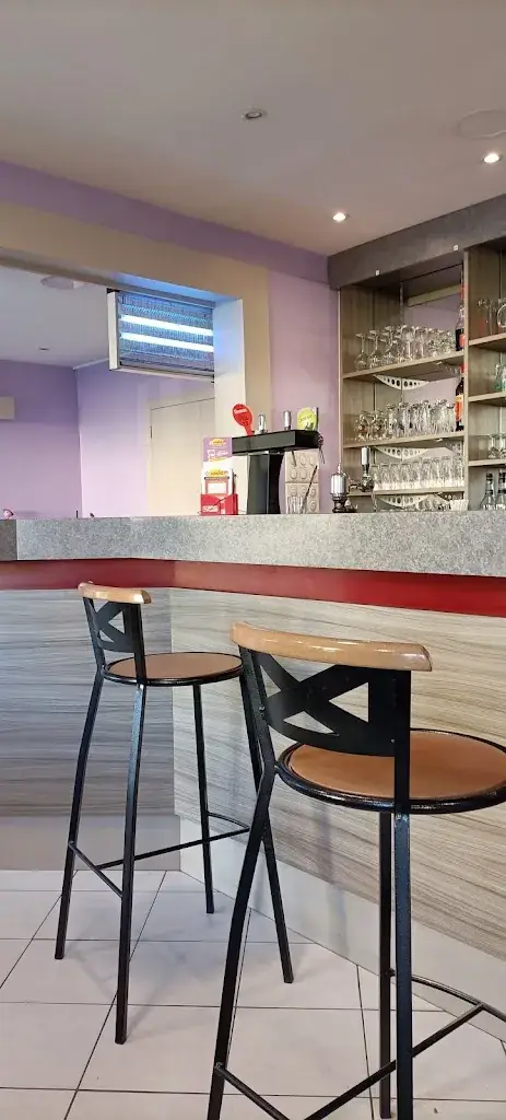 Café du Centre restaurante en Lamarche-sur-Saône