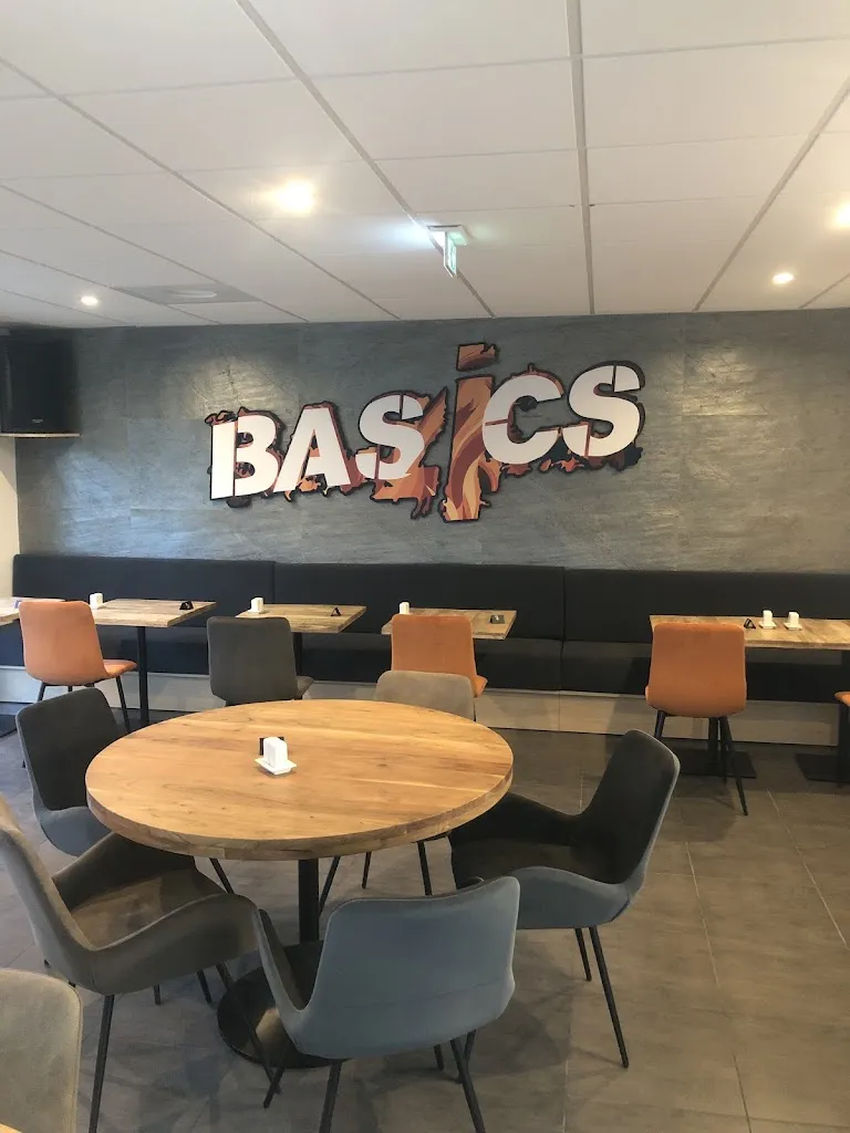 Brasserie Basics 4 Rovaltain_Alixan_slider_image_1