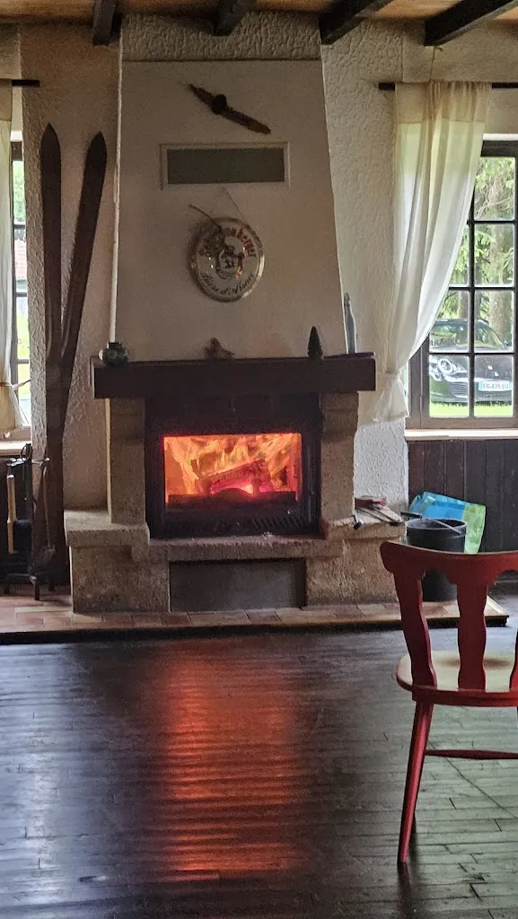 Philippe Philou_La Chaumière_Lepuix_review