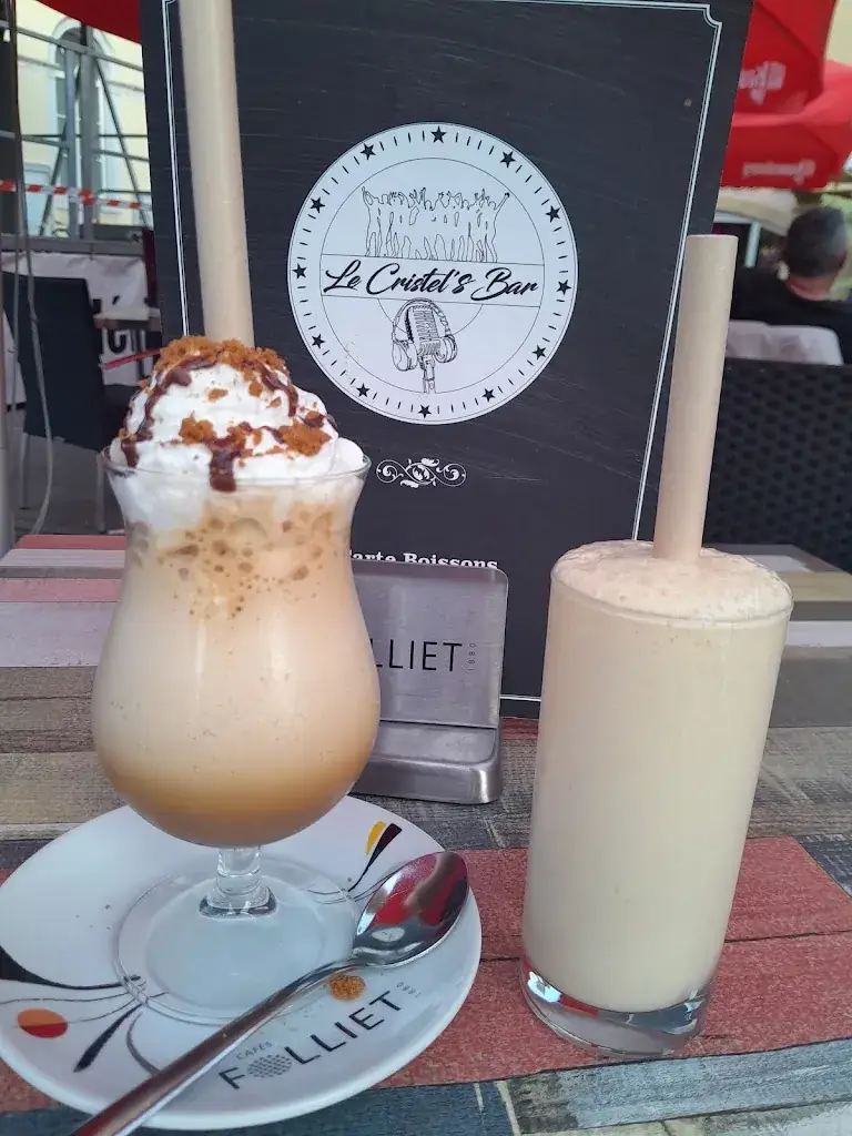 Helene lebot_Ailhaud Christelle_Héricourt_review