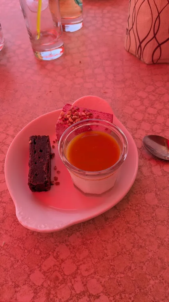 Günter Schneider_Auberge de la Combe Geay_Fins_review