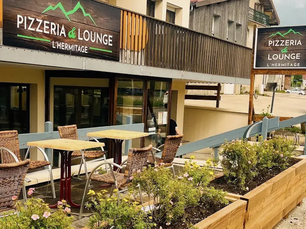 Pizzeria & Lounge l'Hermitage - Les Fourgs restaurant in Fourgs