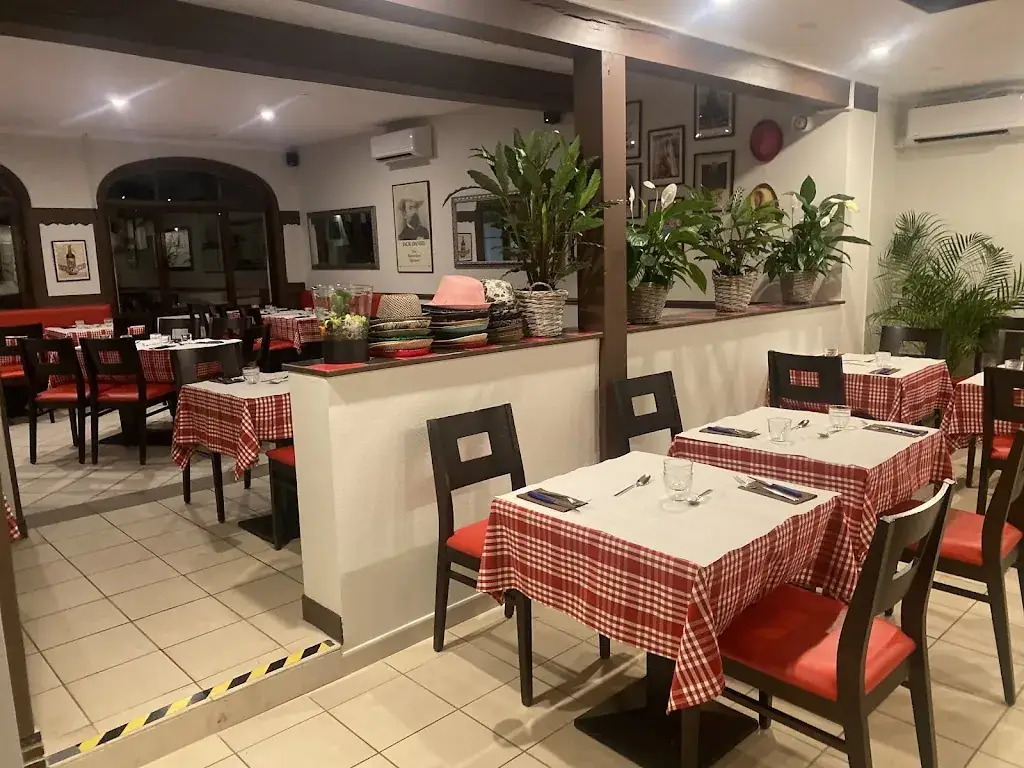 Le Bistrot du Chapeau restaurant à Joigny