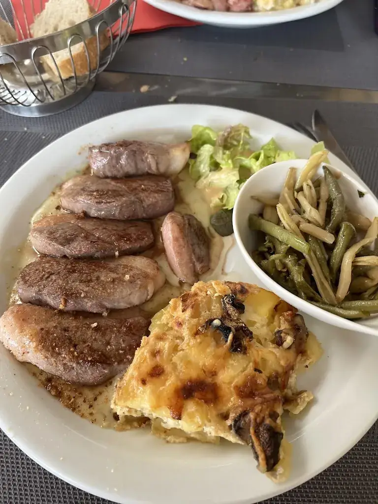 Julia Turska_La Bonne Franquette_Joigny_review