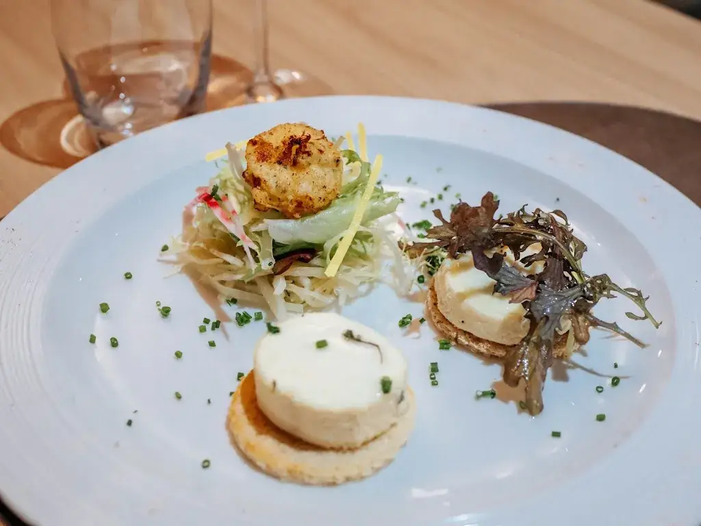 Hôtel Restaurant Le Rive Gauche_Joigny_slider_image_3