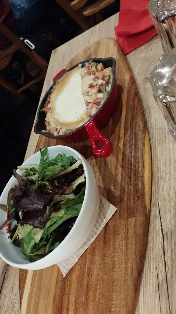 Ophelie Amoros_L'american Mountain_Joigny_review