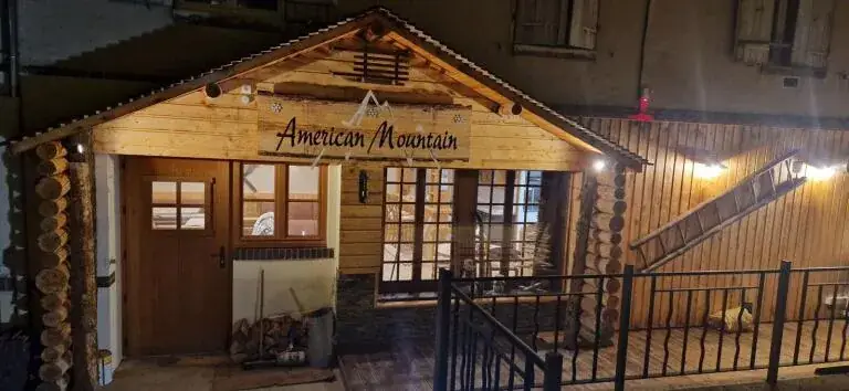 L'american Mountain_Joigny_slider_image_1