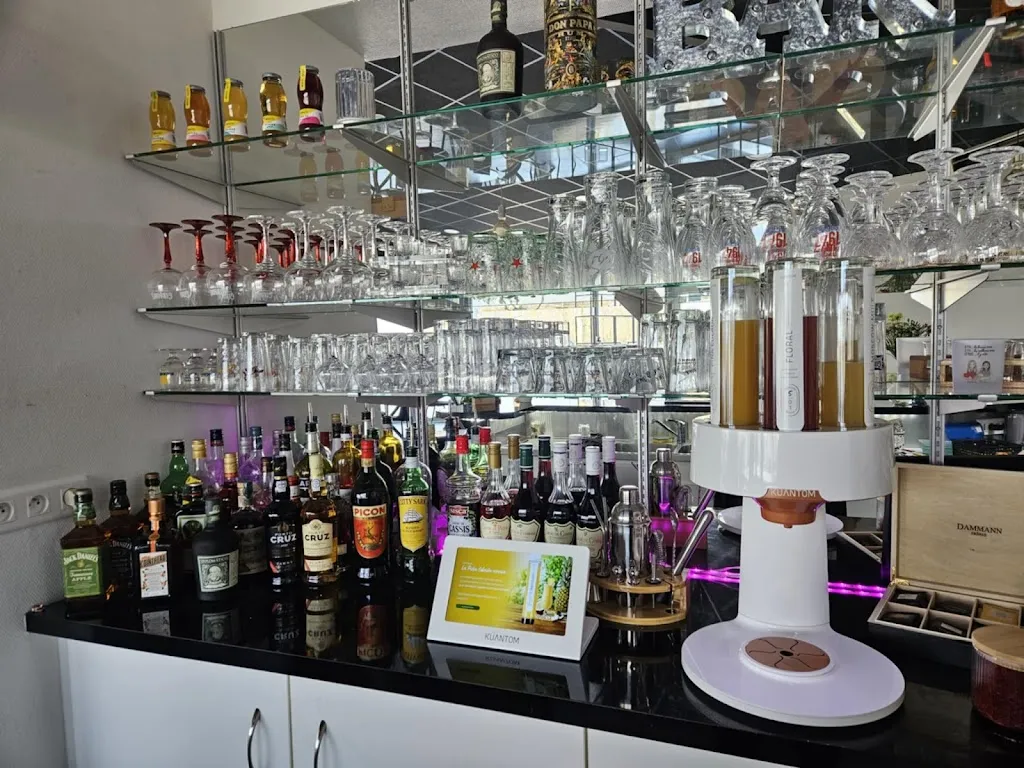 LA CEZARINE_Champlay_slider_image_1