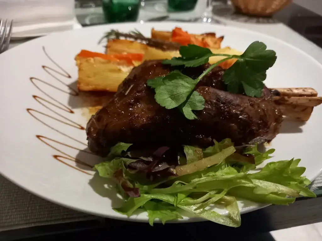 Restaurant de la Gare_Saint-Julien-du-Sault_slider_image_2