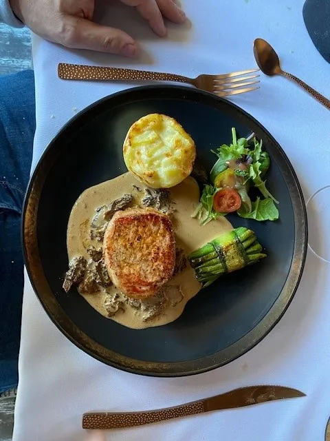 Menu_Restaurant de l'Enclos  ouvert le soir sur réservation_Levier_image_5