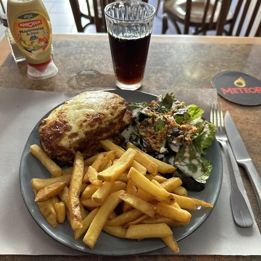 Bistro l'Olympia_Charité-sur-Loire_slider_image_2