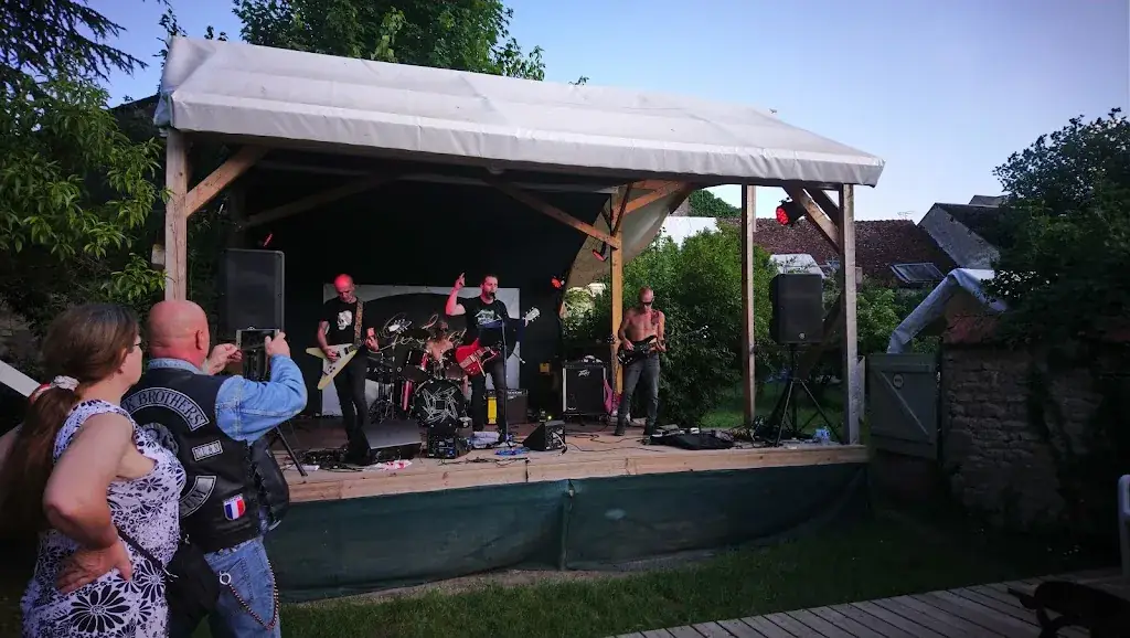 La Goguette de l'ile_Charité-sur-Loire_slider_image_3