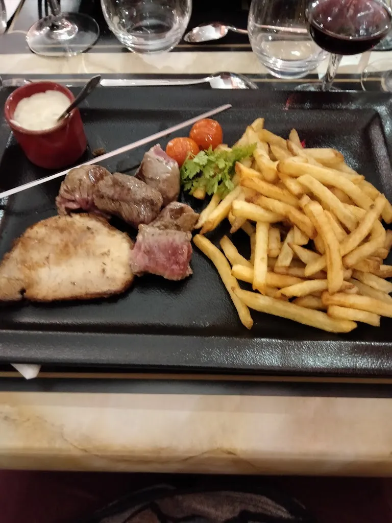 Menu_Le Central_Charité-sur-Loire_immagine_5