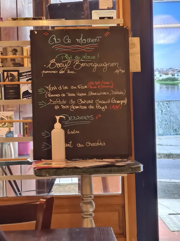 Menu_COM Chez Nous_Charité-sur-Loire_image_4