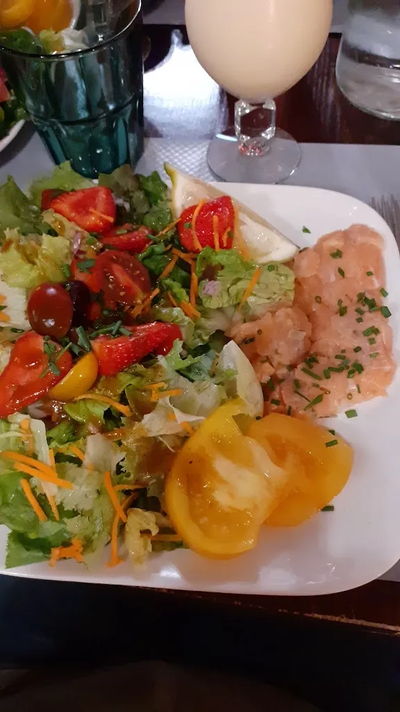 Menu_COM Chez Nous_Charité-sur-Loire_image_9