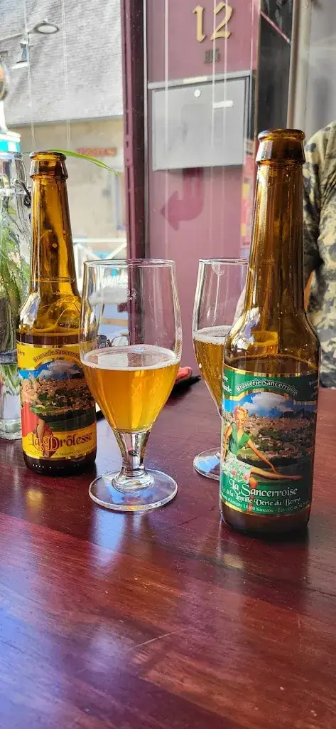 Emilie GOTTFROIS_BIS_Charité-sur-Loire_review