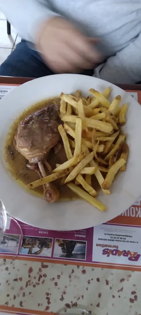 Menu_Le Saint Hélène_Varennes-lès-Narcy_image_6