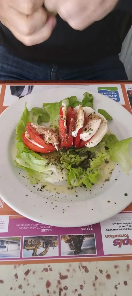 Menu_Le Saint Hélène_Varennes-lès-Narcy_image_9