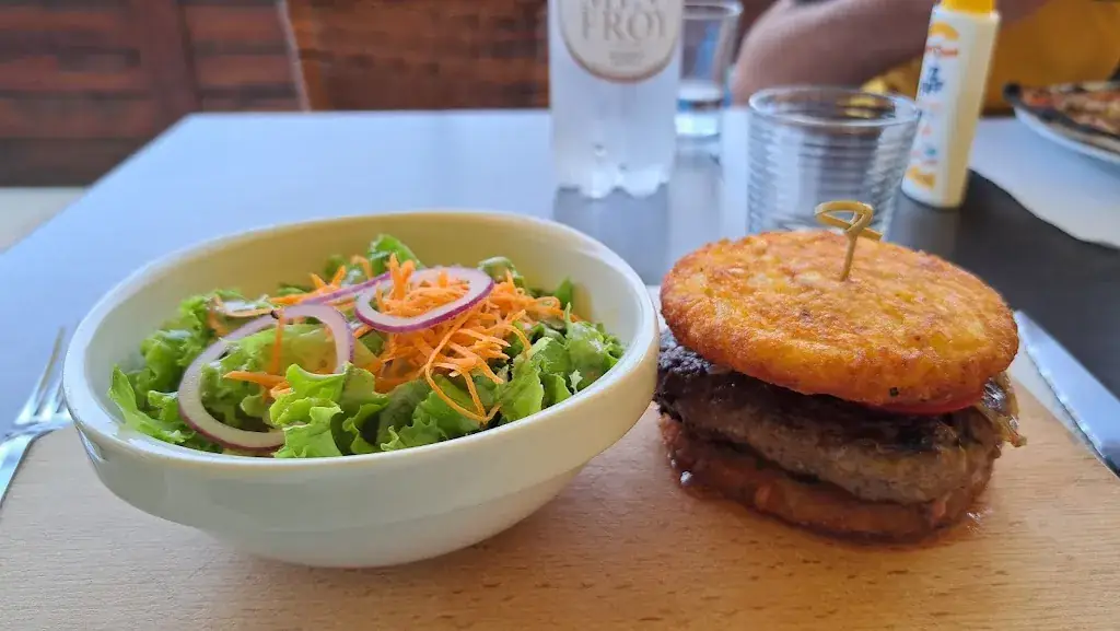 Elena Casa_Hôtel Restaurant de la Poste le 1900_Jougne_review