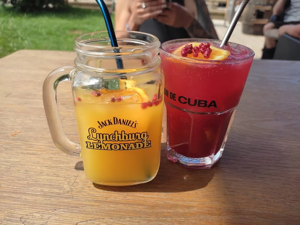 Menu_Gliss'Bar - Pub - Burgers Bières Cocktails_Métabief_image_1