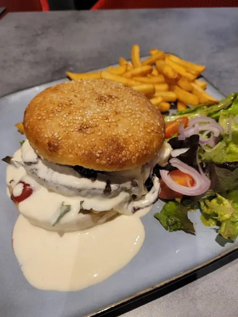 Bistrot La Cotinière St Jean De Losne_Saint-Jean-de-Losne_slider_image_3