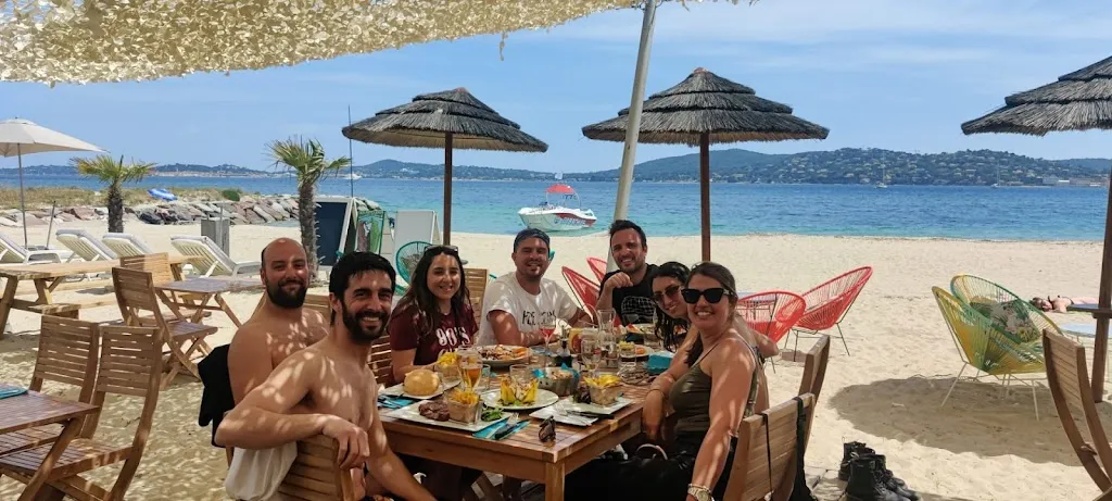 João Costa_Le B Plage_Grimaud_avis