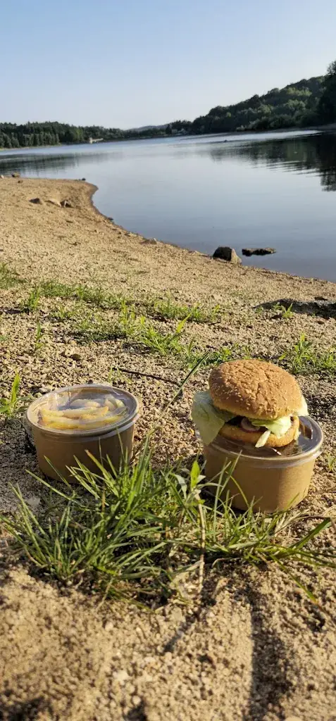 zeus pictures_CHEZ KRIPP_Lucenay-l'Évêque_recensione