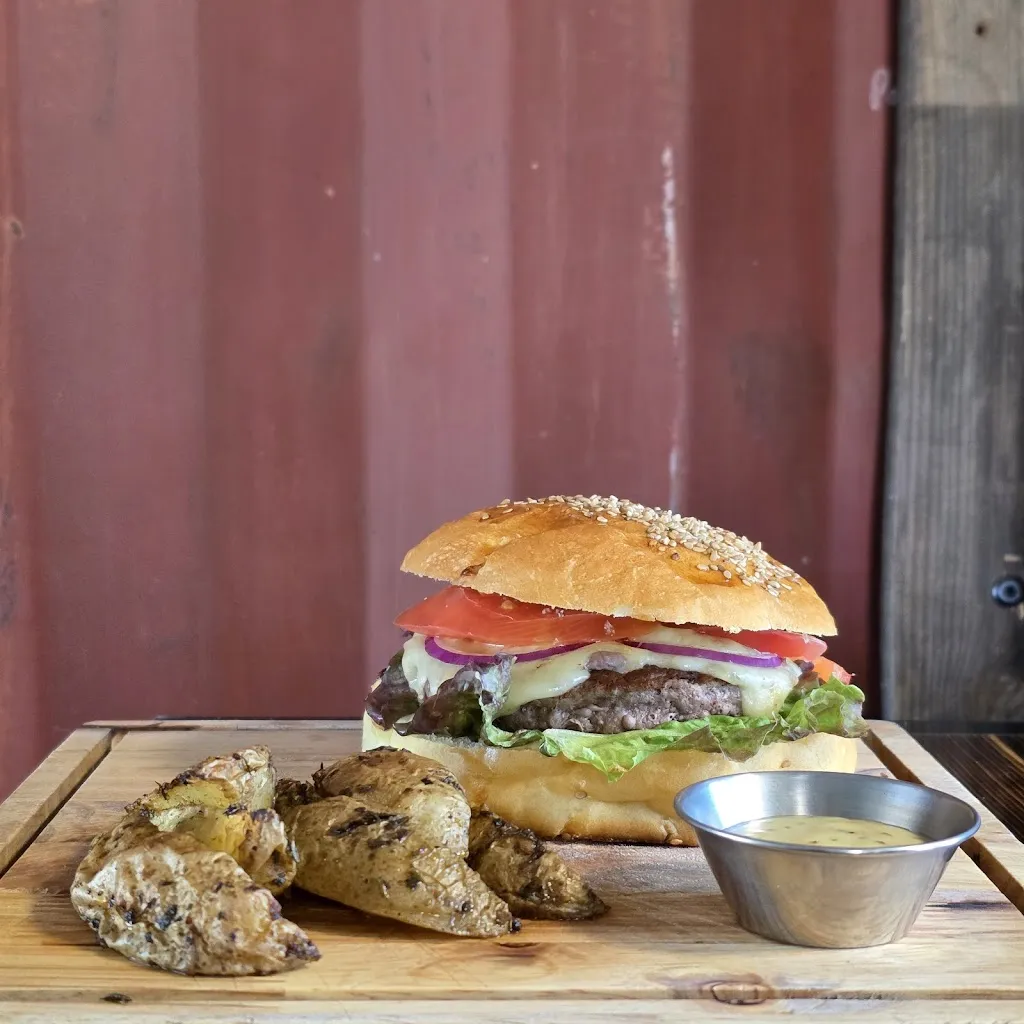 Le 30.3 Bar Restaurant Guinguette_Lavans-lès-Saint-Claude_slider_image_2