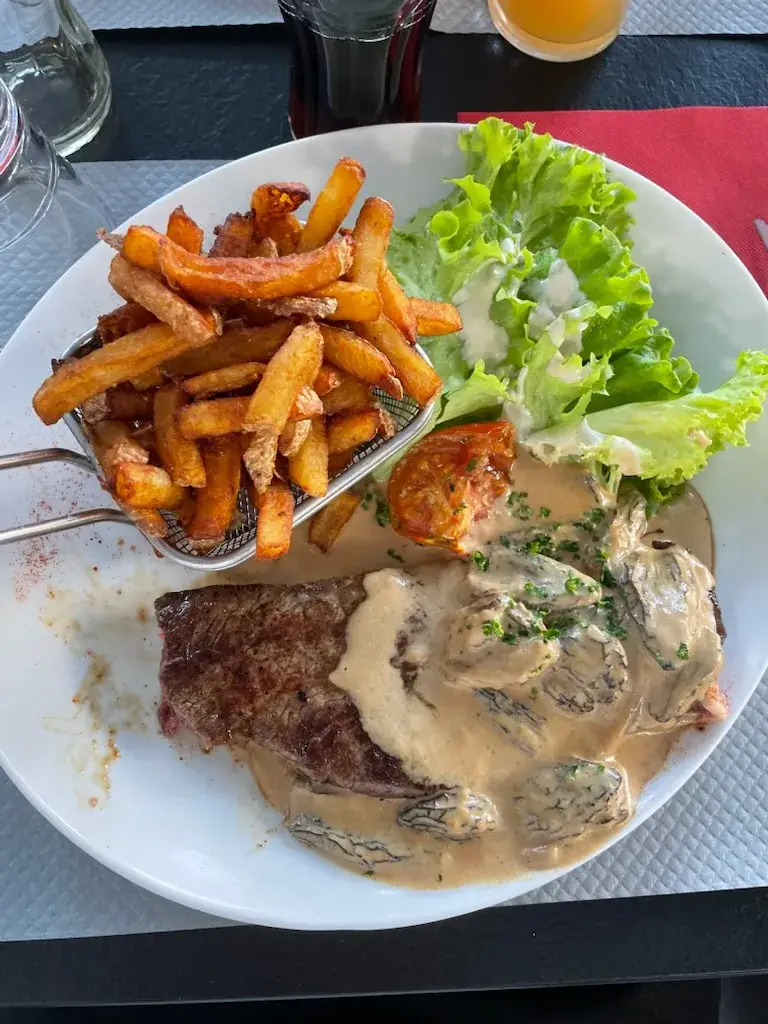 frédéric Galasso_L'ENTR'ACTE_Saint-Claude_review