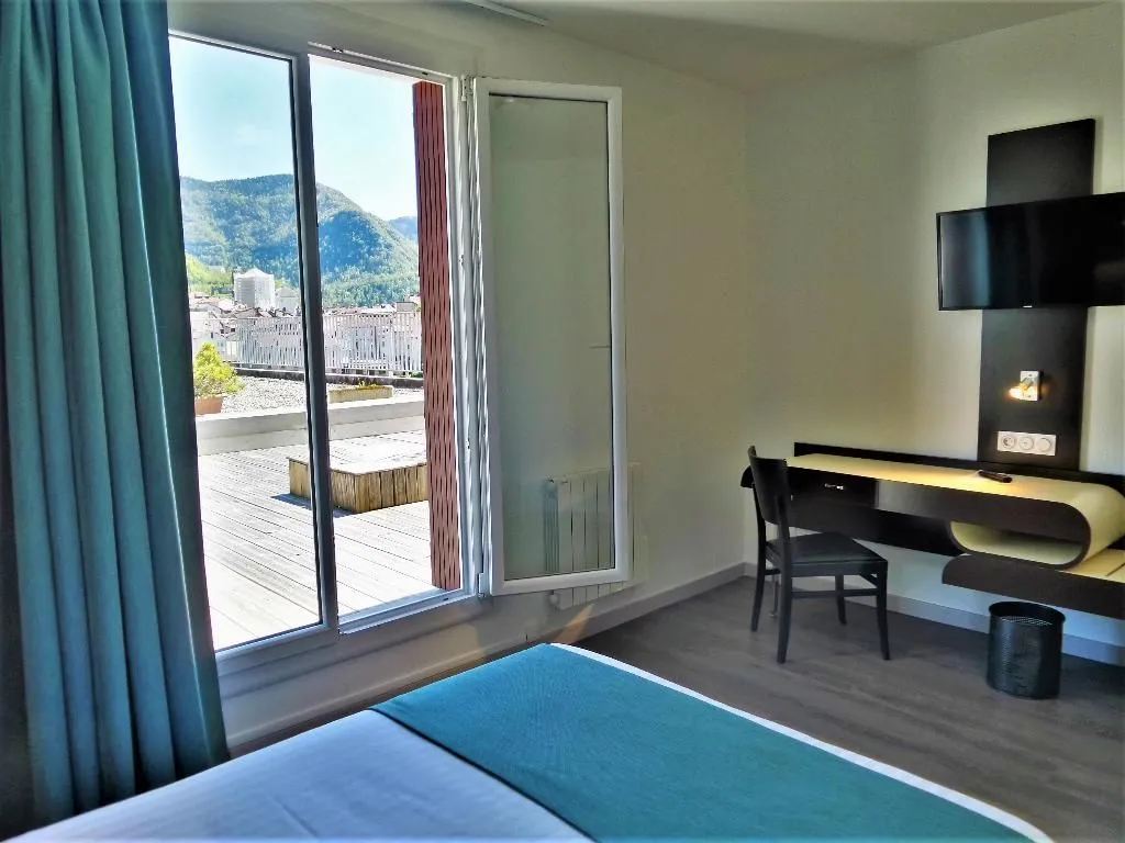 Jura Hôtel Restaurant Le Panoramic_Saint-Claude_slider_image_3