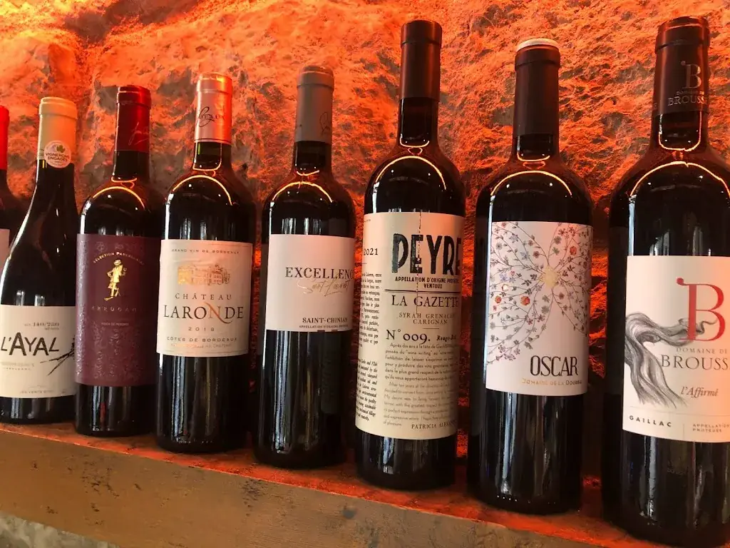 Mr.Maurice_Saint-Claude_slider_image_2